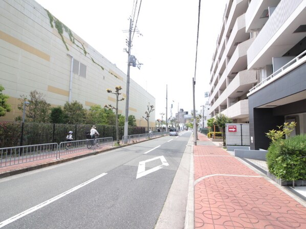 西宮ルモンド甲子園の物件外観写真